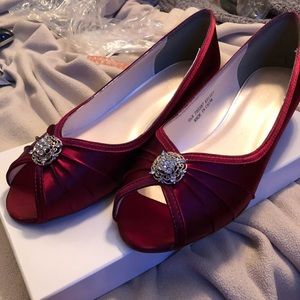 David’s Bridal Kelsey Shoe